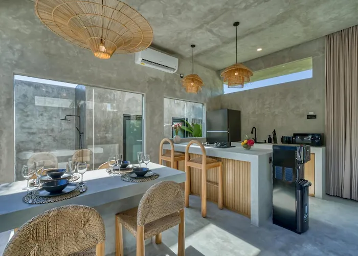 2 Bedroom Entire Place Big Isa L ヴィラ ウルワツ